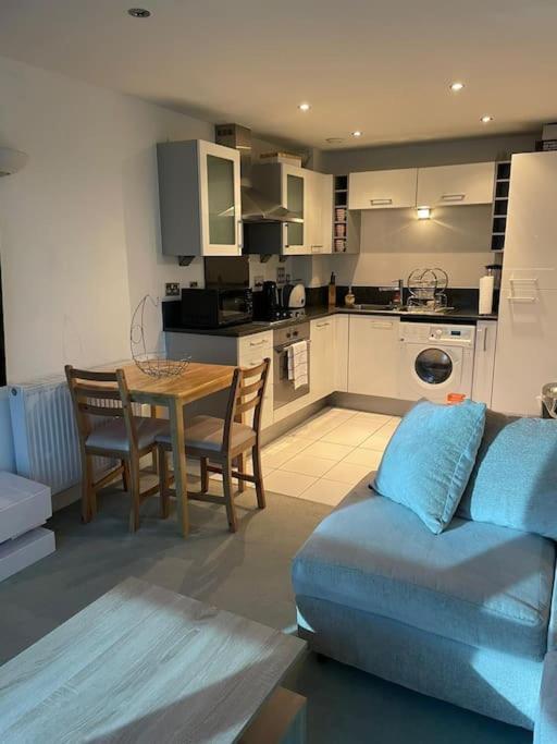 1 Bedroom Apartment Royal Docks London Eksteriør bilde